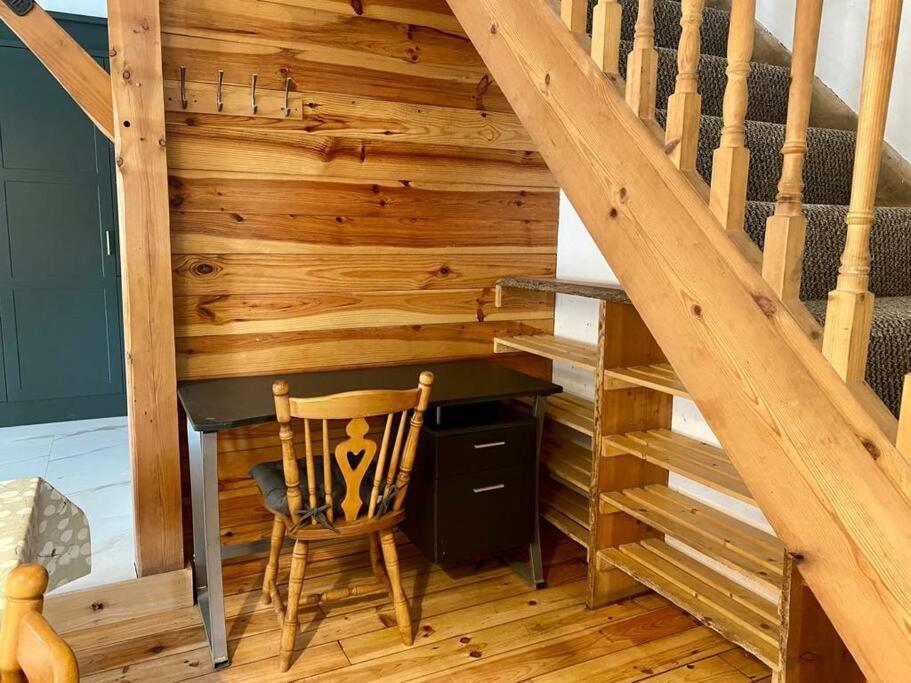 Kingsford Renovated Old Cottage Уексфорд Екстериор снимка